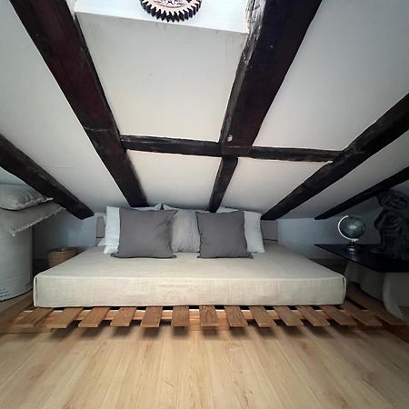 Apartment In Monumental Square Madrid Center Esterno foto