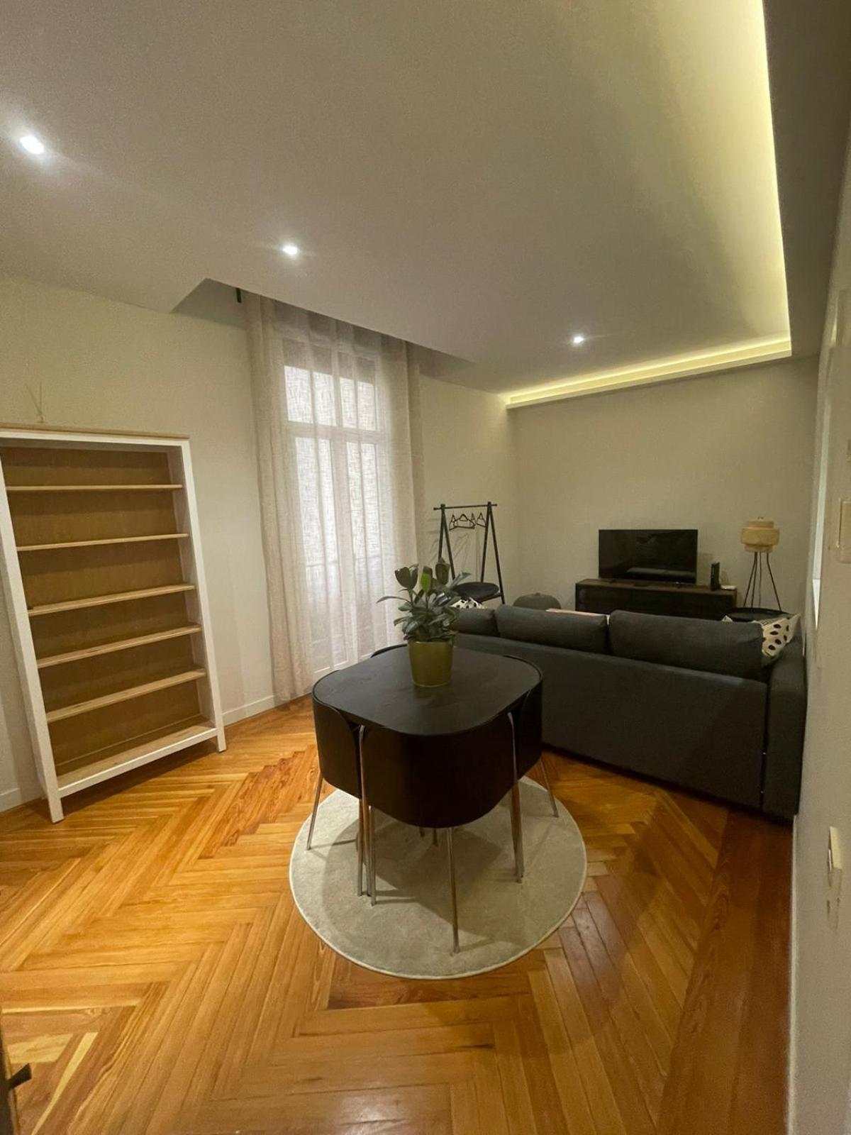 Apartment In Monumental Square Madrid Center Esterno foto