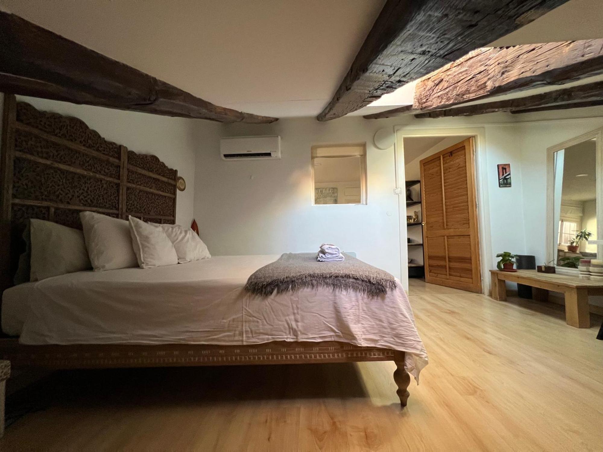 Apartment In Monumental Square Madrid Center Esterno foto