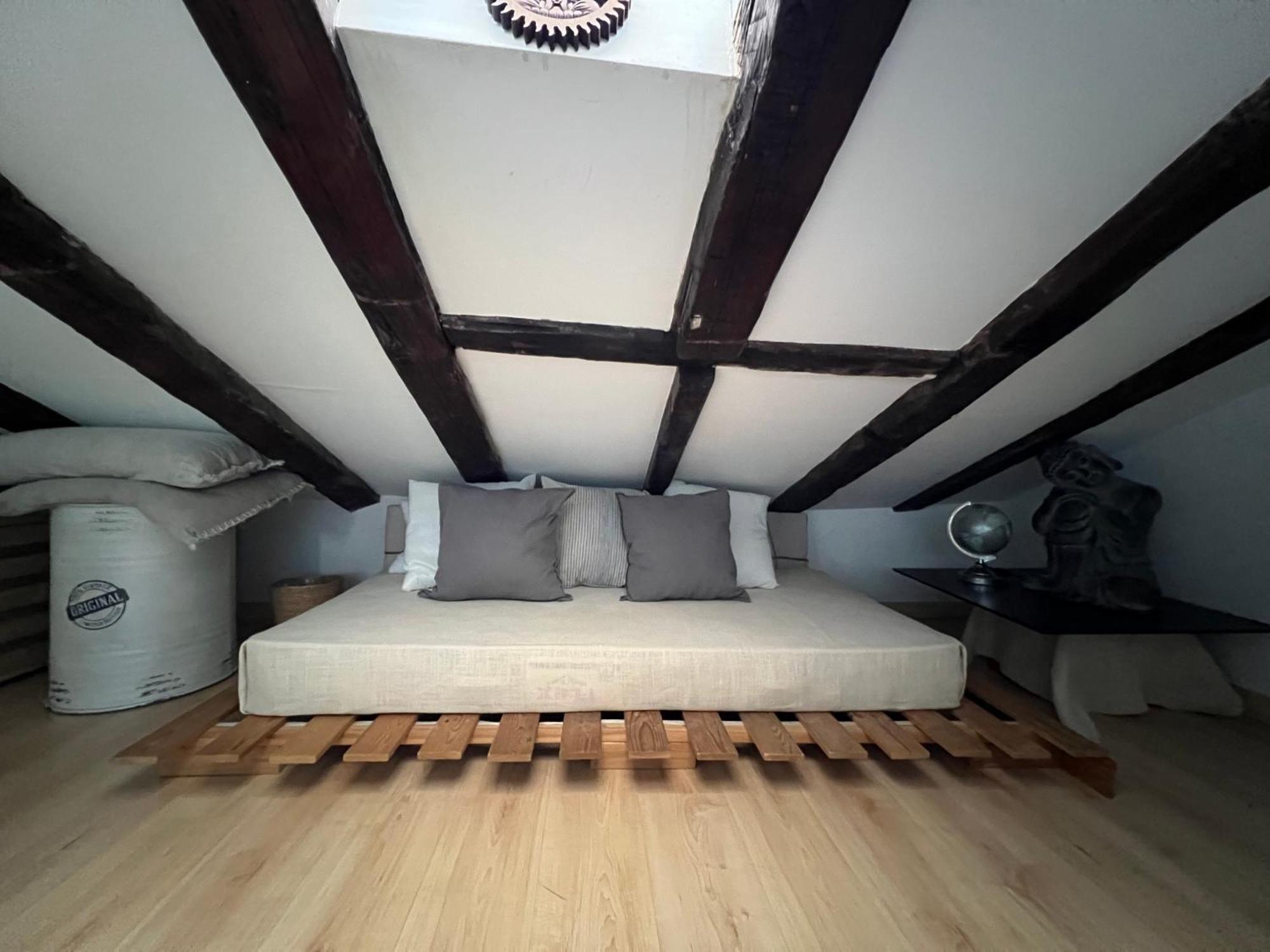 Apartment In Monumental Square Madrid Center Esterno foto