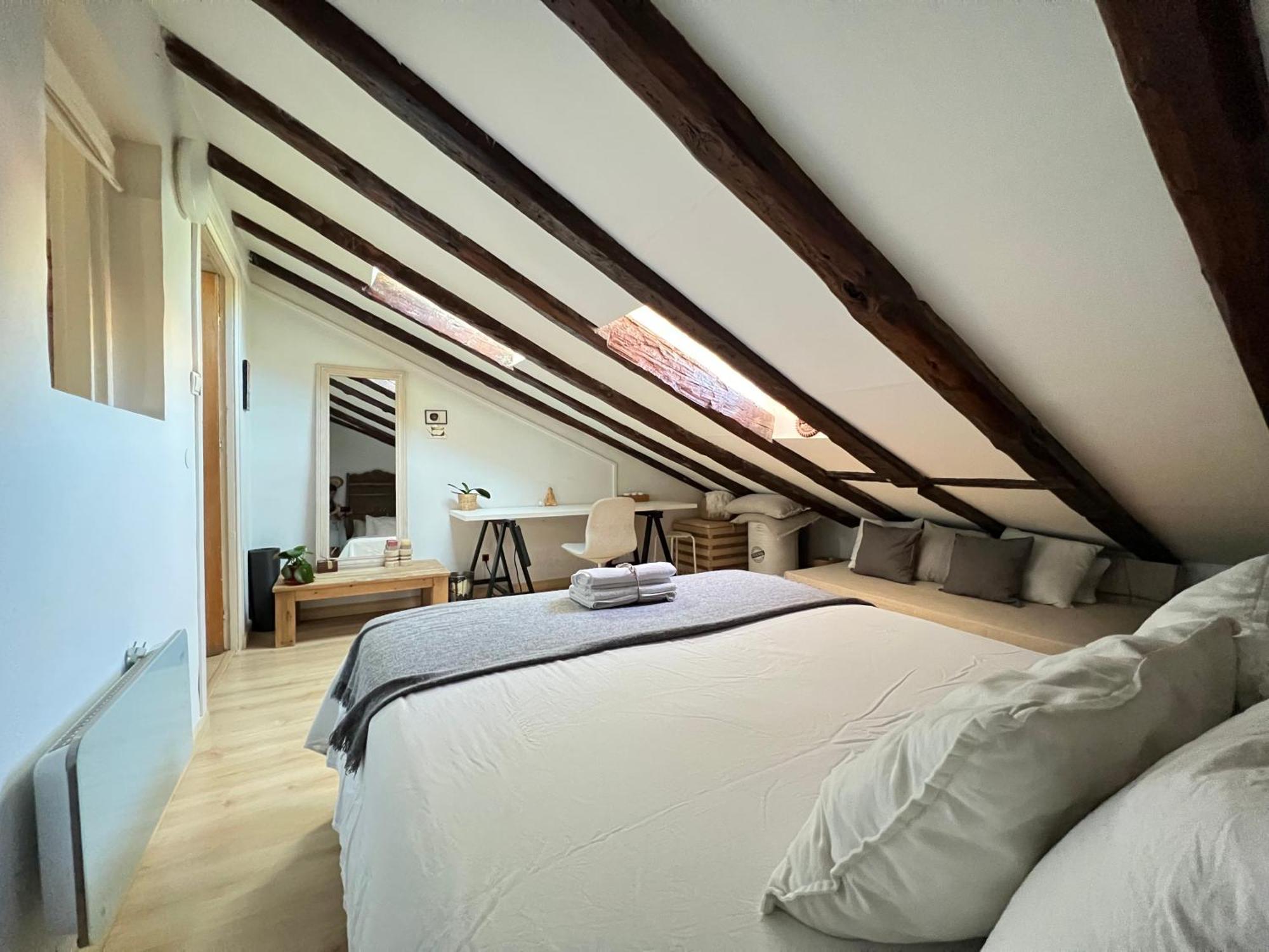 Apartment In Monumental Square Madrid Center Camera foto